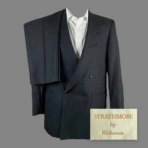 Vintage Strathmore 2 Piece Suit Mens 42R 34x28‎ Gray Stripe Double Breasted